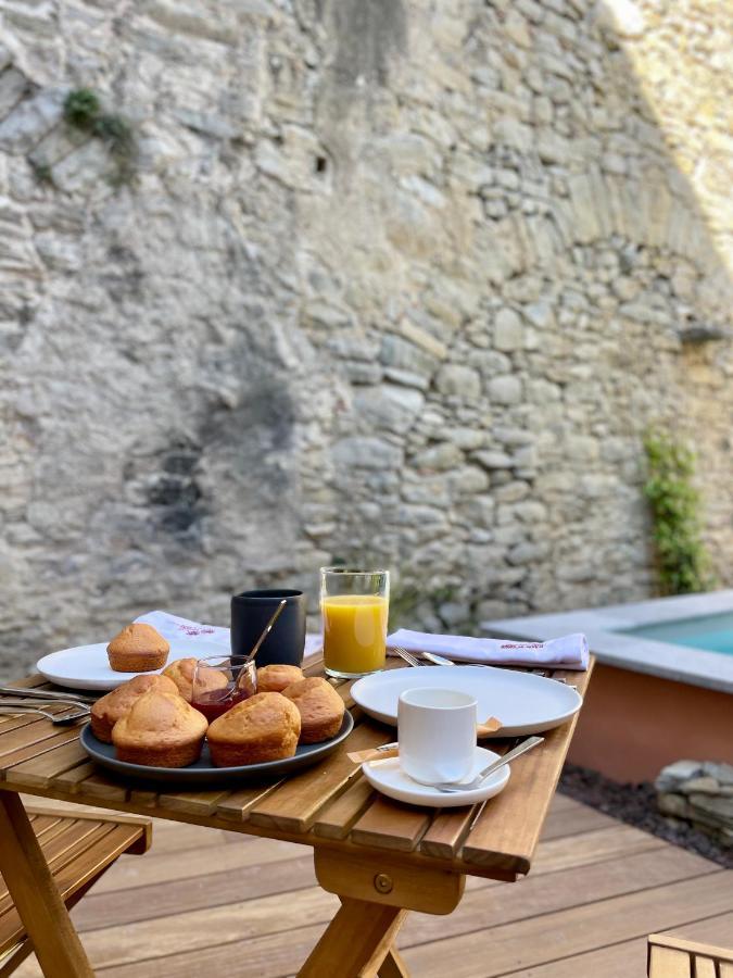 La Maison Du Puits Cesseras Buitenkant foto